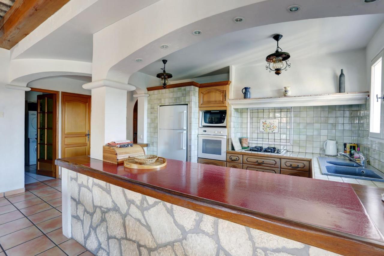 Villa De Charme, 8 Pers, Climatisee, Piscine Chauffee, Calme Garanti Roquebrune-sur Argens Exteriör bild